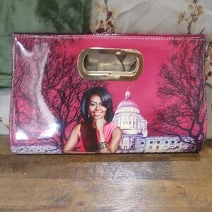 Elegant Pink Graphic Clutch